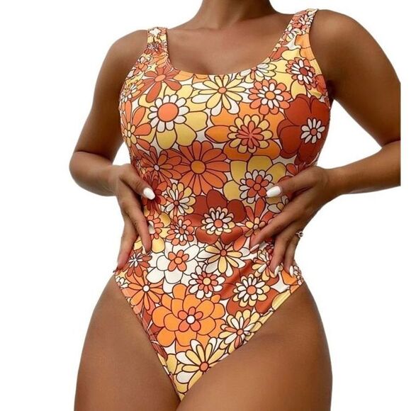 NWT Cheeky Floral One Piece Swimsuit Sz Med - Picture 1 of 5